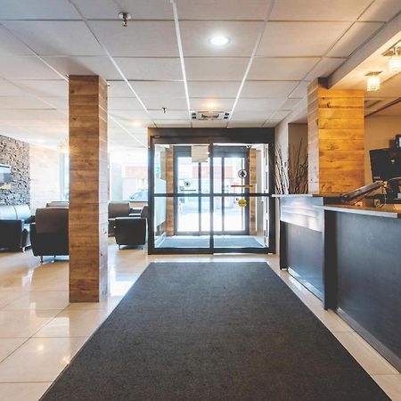 Hotel Continental Centre-Ville วาล-ดอร์ ภายนอก รูปภาพ