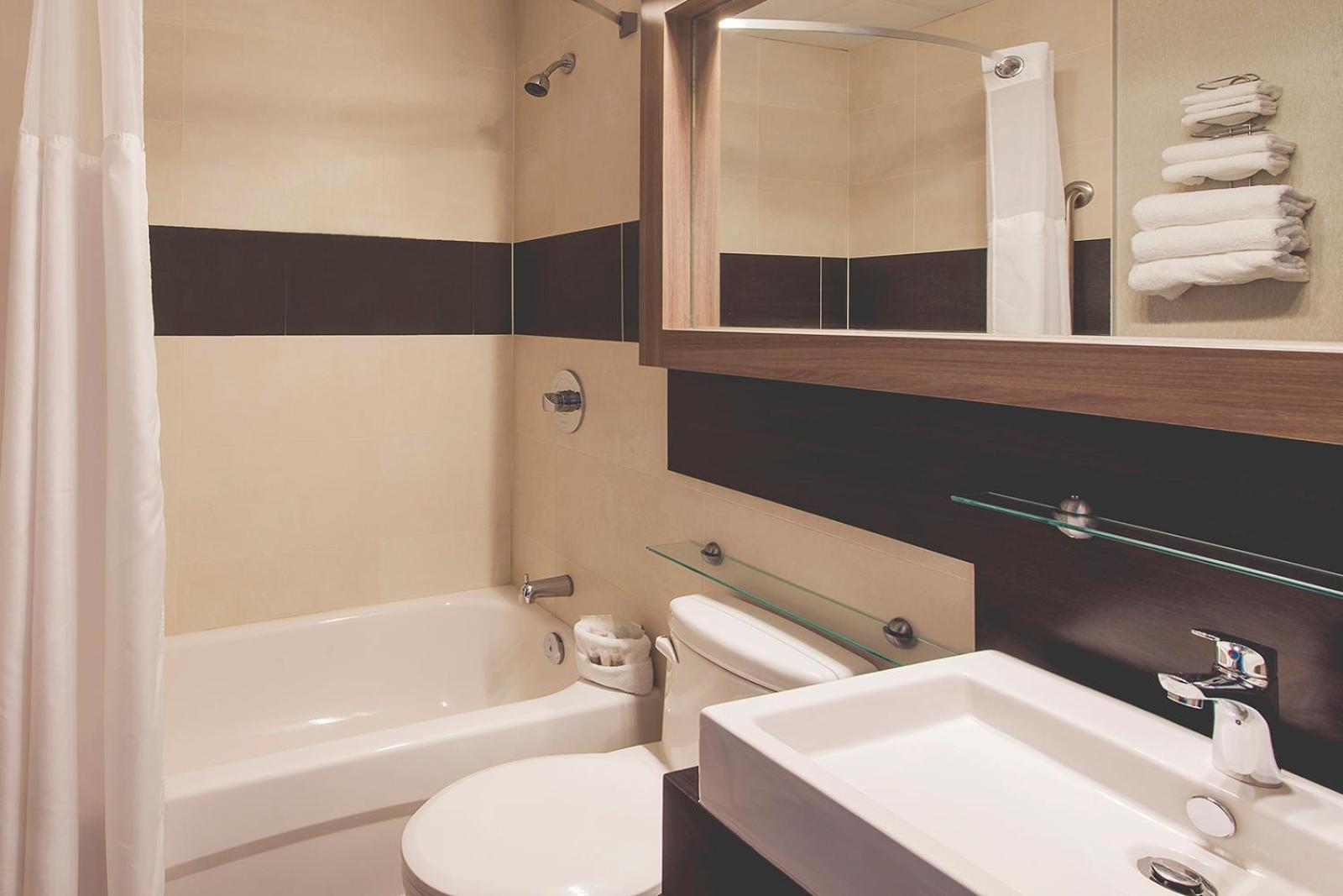 Hotel Continental Centre-Ville วาล-ดอร์ ภายนอก รูปภาพ