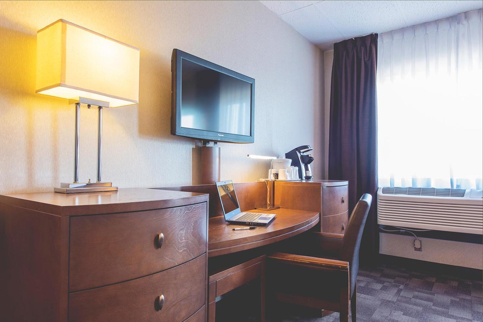 Hotel Continental Centre-Ville วาล-ดอร์ ภายนอก รูปภาพ