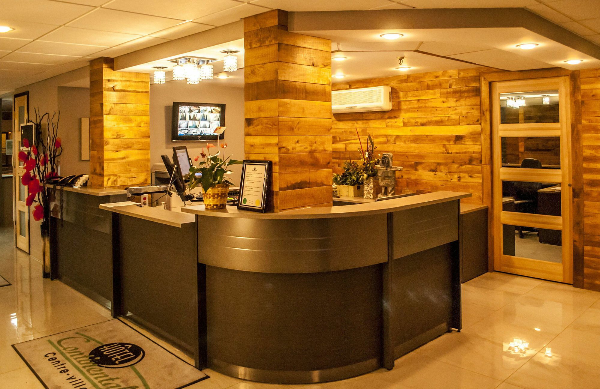 Hotel Continental Centre-Ville วาล-ดอร์ ภายนอก รูปภาพ